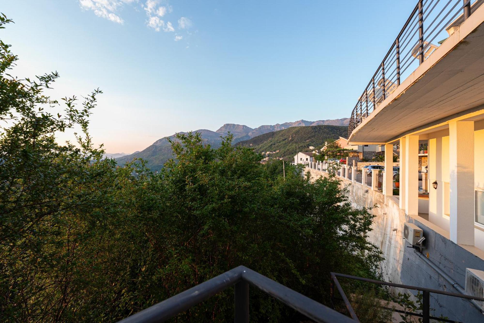 Regina Residence Budva Bagian luar foto